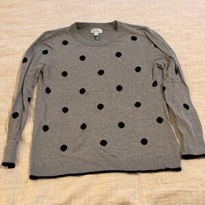 Market & Spruce Light Gray Knit Top with Black Embellishment